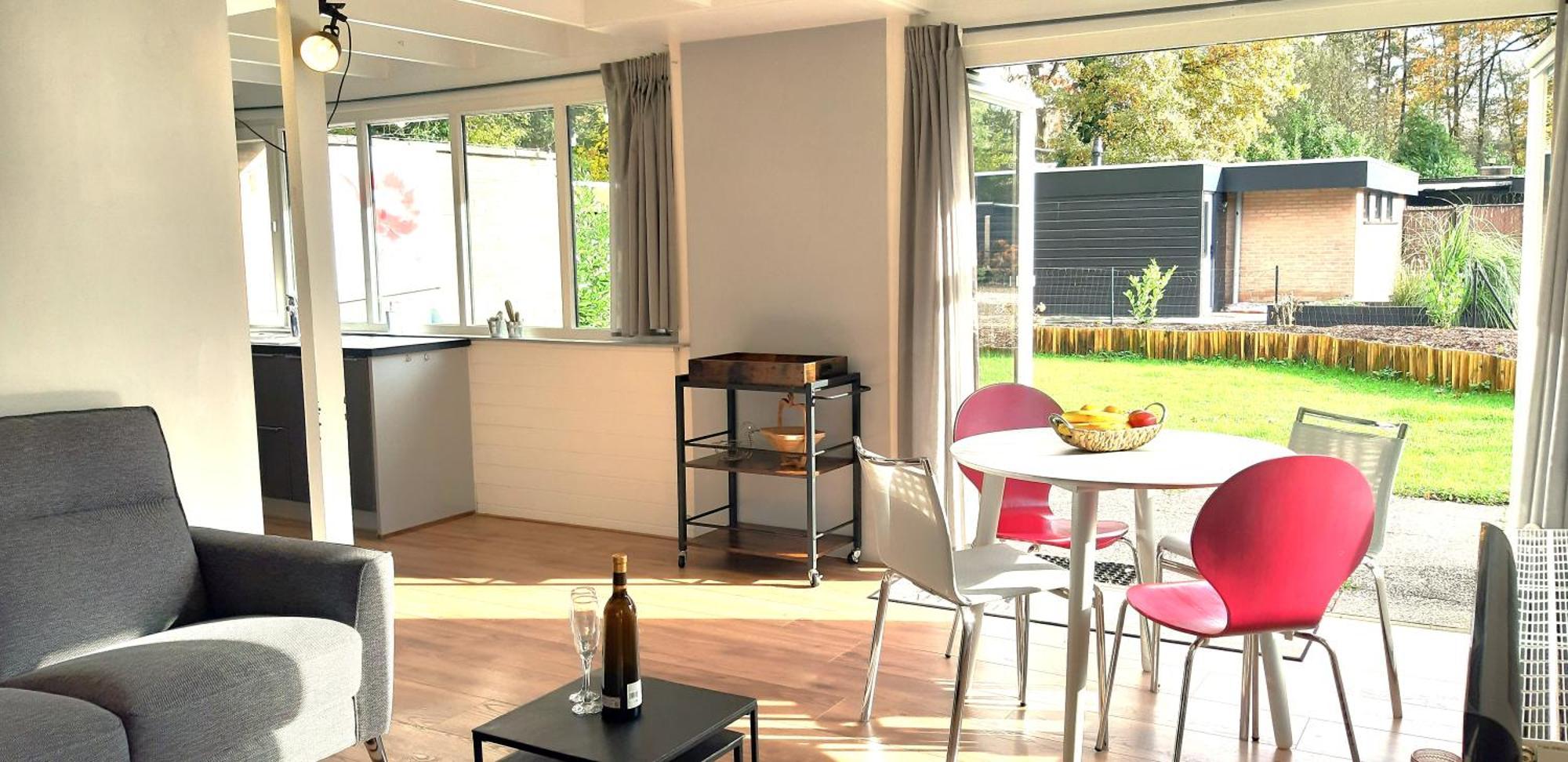 Zonnige Vrijstaande In Prachtige Omgeving! Hébergement de vacances *